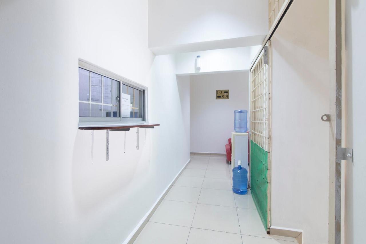 Oyo 44072 Mines Cempaka Hotel Nilai Exteriér fotografie