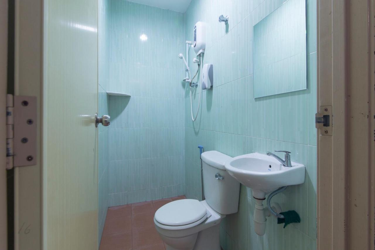 Oyo 44072 Mines Cempaka Hotel Nilai Exteriér fotografie