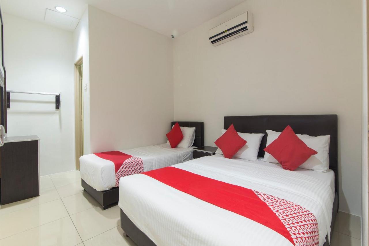 Oyo 44072 Mines Cempaka Hotel Nilai Exteriér fotografie