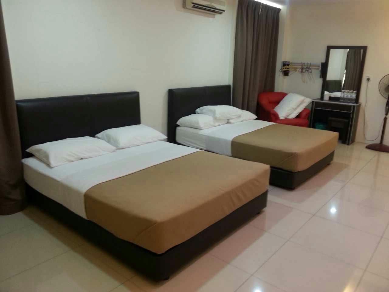 Oyo 44072 Mines Cempaka Hotel Nilai Exteriér fotografie