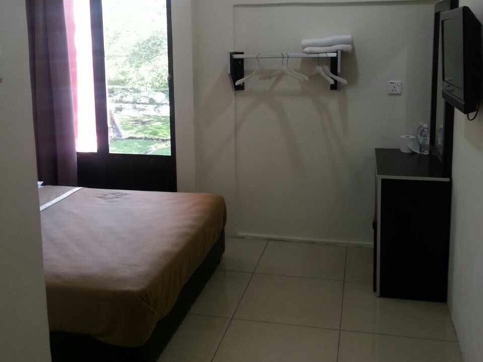 Oyo 44072 Mines Cempaka Hotel Nilai Exteriér fotografie